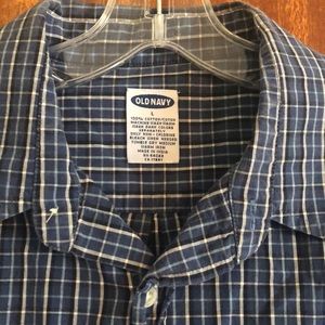 Men’s button down plaid shirt